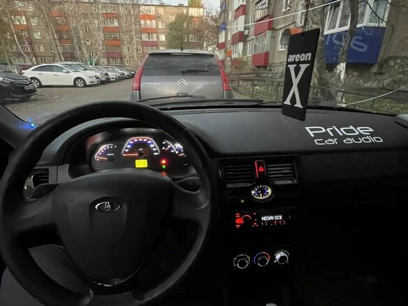 2012 Lada (ВАЗ) Priora I, серый, 290000 рублей - вид 4