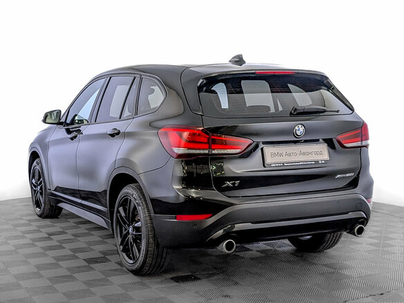 2021 BMW X1 20i xDrive II (F48) Рестайлинг, чёрный, 3450000 рублей - вид 6