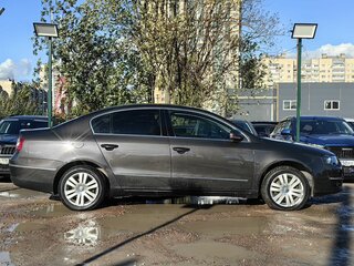 2010 Volkswagen Passat B6, коричневый, 609000 рублей, вид 4