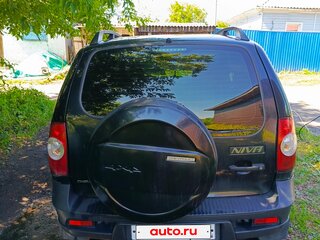 2017 Chevrolet Niva I Рестайлинг, чёрный, 800000 рублей, вид 3