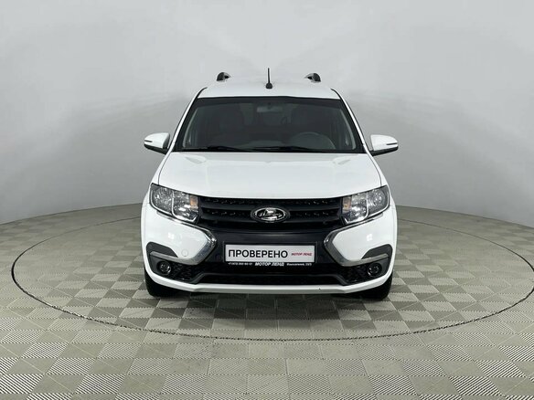 2024 Lada (ВАЗ) Largus I Рестайлинг, белый, 1180000 рублей - вид 1