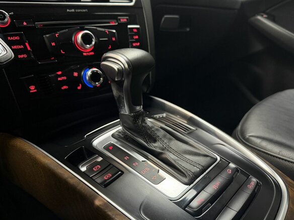 2013 Audi Q5 I (8R) Рестайлинг, серый, 2100000 рублей - вид 12
