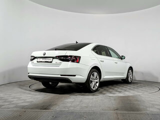 2016 Skoda Superb III, белый, 1960000 рублей, вид 5