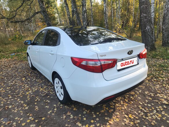 2014 Kia Rio III, белый, 725000 рублей - вид 6