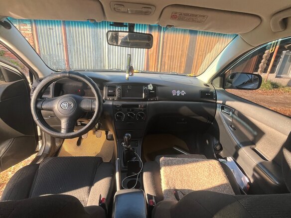 2004 Toyota Corolla IX (E120, E130) Рестайлинг, серебристый, 520000 рублей - вид 5