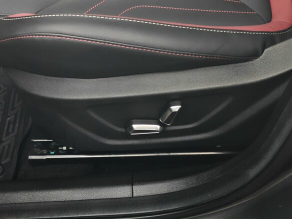 2023 Geely Coolray I Рестайлинг, серый, 1780000 рублей - вид 18