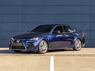 2018 Lexus IS 300 III Рестайлинг, синий, 2595000 рублей, вид 1