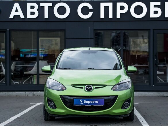 2012 Mazda 2 II Рестайлинг (DE2), зелёный, 843000 рублей - вид 1