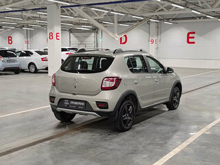 2017 Renault Sandero Stepway II, бежевый, 1235000 рублей, вид 5