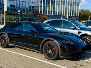 2021 Porsche Taycan 4S Cross Turismo I, чёрный, 5914101 рублей, вид 5