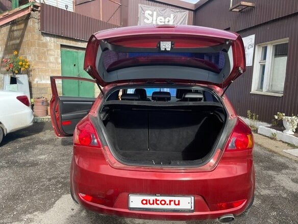 2008 Kia Ceed I, красный, 510000 рублей - вид 11