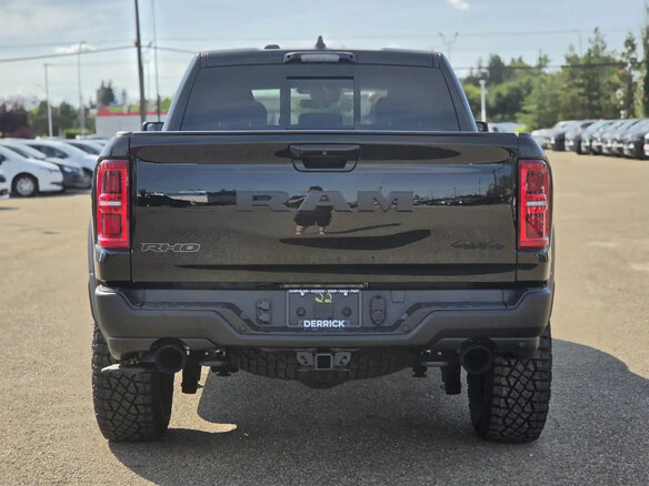 2026 Ram 1500 RHO V Рестайлинг, чёрный, 12970000 рублей - вид 5