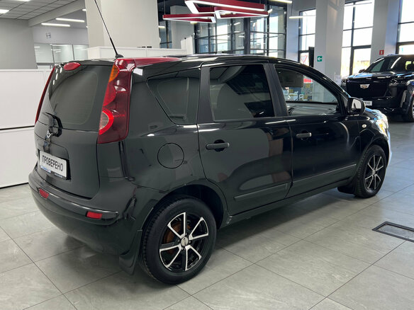2013 Nissan Note I Рестайлинг, чёрный, 670000 рублей - вид 4