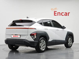 2023 Hyundai Kona II (SX2), белый, 2200205 рублей, вид 3