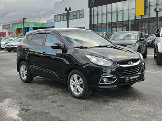 2013 Hyundai ix35 I, чёрный, 930000 рублей, вид 2