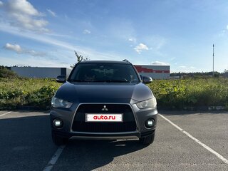 2010 Mitsubishi Outlander II Рестайлинг, серый, 1099999 рублей, вид 2