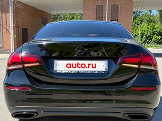 2020 Mercedes-Benz A-Класс 200 IV (W177), чёрный, 2450000 рублей, вид 5