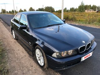 2003 BMW 5 серии 525i IV (E39) Рестайлинг, синий, 580000 рублей, вид 4