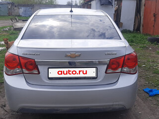 2011 Chevrolet Cruze I, серебристый, 650000 рублей, вид 2