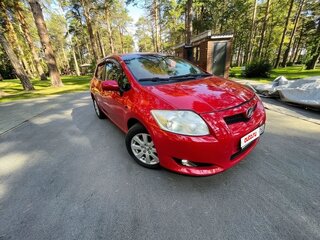 2008 Toyota Auris I, красный, 400000 рублей, вид 3