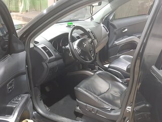 2010 Mitsubishi Outlander II Рестайлинг, чёрный, 1150000 рублей, вид 4