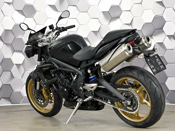 2011 Triumph Street Triple, чёрный, 555000 рублей - вид 7
