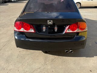 2007 Honda Civic VIII, чёрный, 800000 рублей, вид 2