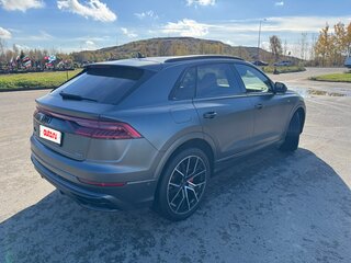 2021 Audi Q8 45 TDI I (4M), серый, 9500000 рублей, вид 4