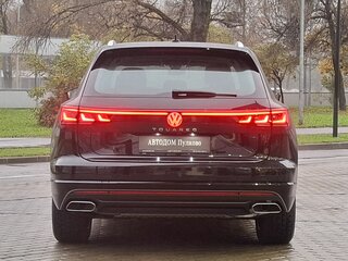 2026 Volkswagen Touareg III Рестайлинг, чёрный, 13480000 рублей, вид 4