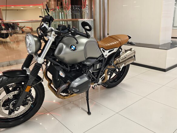 2017 BMW R Nine T Scrambler, серебристый, 1150000 рублей - вид 15