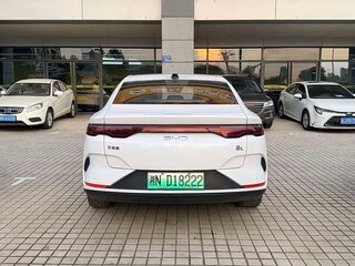 2025 BYD Qin L, серый, 1980000 рублей, вид 4