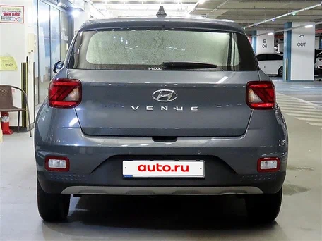 2022 Hyundai Venue I, серый, 1950000 рублей, вид 5