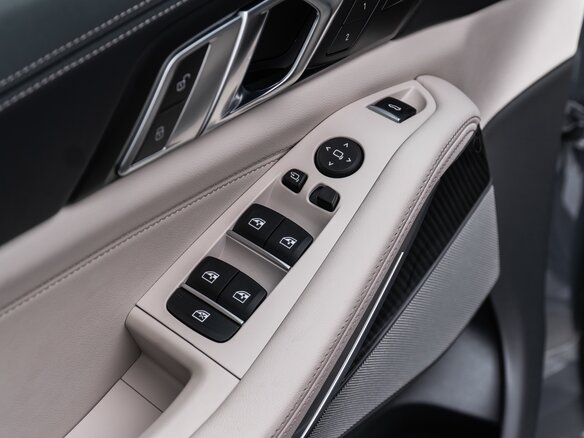 2025 BMW X7 40d I (G07) Рестайлинг, серый - вид 13