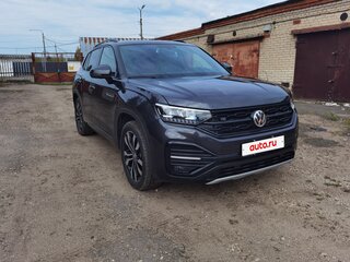 2021 Volkswagen Tayron I, серый, 3700000 рублей, вид 3