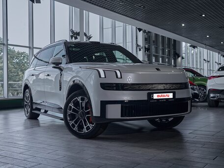 2026 Lynk & Co 900, белый, 7290000 рублей, вид 2
