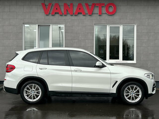 2021 BMW X3 20i xDrive III (G01), белый, 3790000 рублей, вид 4