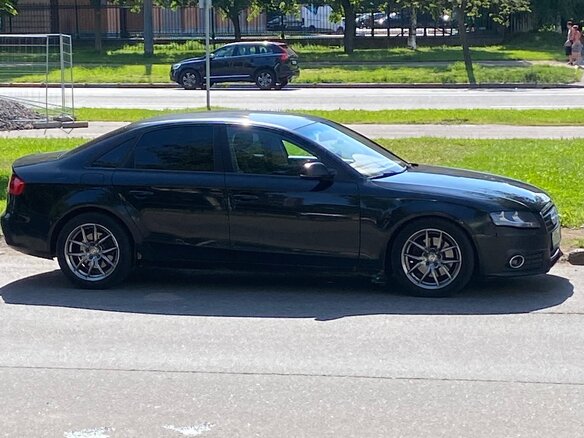 2011 Audi A4 IV (B8), чёрный, 500000 рублей - вид 1