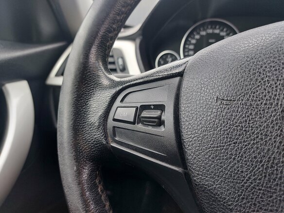 2013 BMW 3 серии 320i VI (F3x), чёрный, 1679000 рублей - вид 18