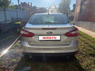 2014 Ford Focus III, серебристый, 1100000 рублей, вид 3