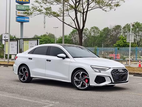 2023 Audi A3 35 TFSI Long IV (8Y), белый, 2250000 рублей, вид 1