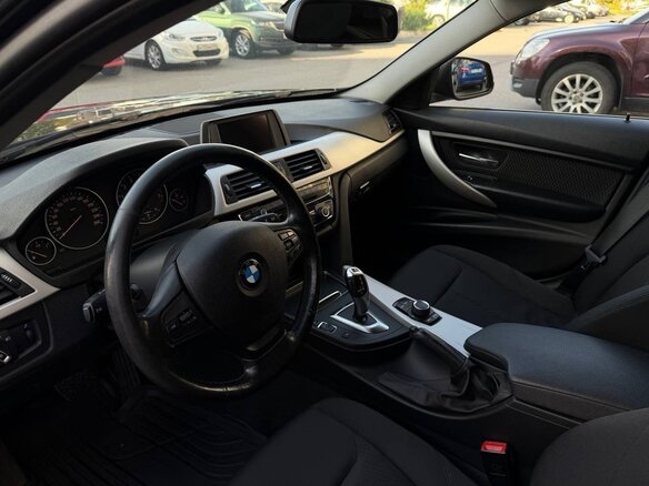 2015 BMW 3 серии 318i VI (F3x) Рестайлинг, чёрный, 1700000 рублей - вид 5