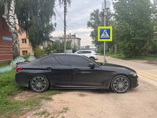 2020 BMW 5 серии 520d VII (G30/G31/G38) Рестайлинг, чёрный, 3000000 рублей, вид 5