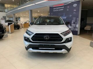 2025 Toyota RAV4 V (XA50), белый, 4900000 рублей, вид 2