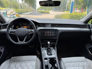 2023 Volkswagen Magotan B8 Рестайлинг, чёрный, 1770208 рублей, вид 5