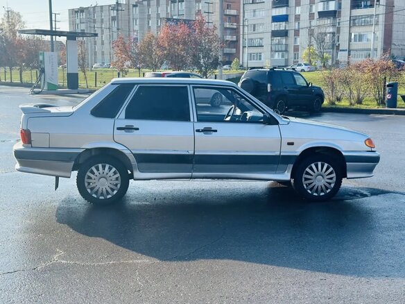 2003 Lada (ВАЗ) 2115, серебристый, 125000 рублей - вид 4