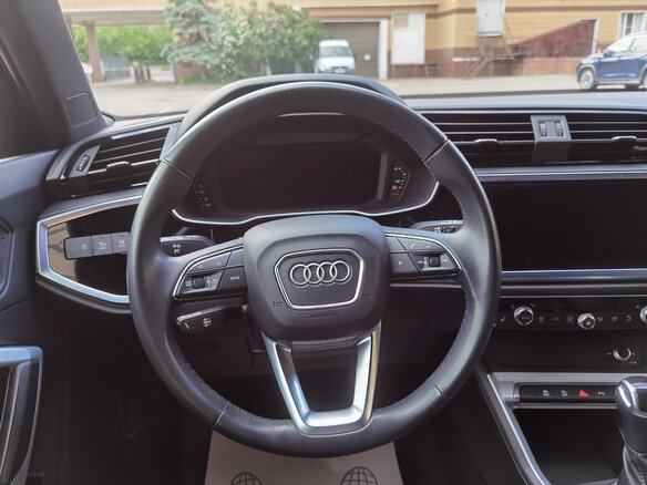2022 Audi Q3 35 TFSI II (F3), оранжевый, 3300000 рублей - вид 36