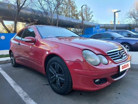 2006 Mercedes-Benz C-Класс 180 II (W203) Рестайлинг, красный, 600000 рублей, вид 1