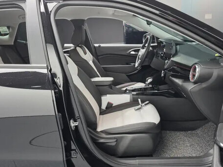 2025 Chevrolet Trax II, чёрный, 1700000 рублей, вид 4