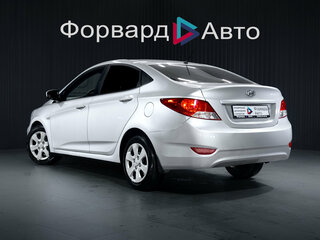 2012 Hyundai Solaris I, серебристый, 665000 рублей, вид 5