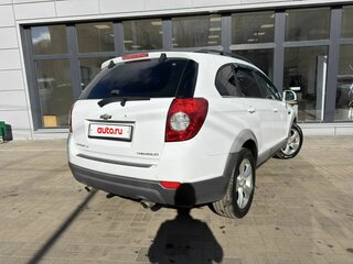 2013 Chevrolet Captiva I Рестайлинг, белый, 1050000 рублей, вид 4